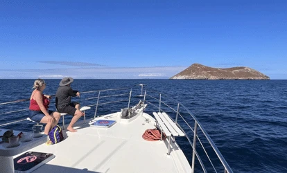 Retorno da Ilha Bartolomé.