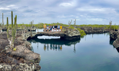 Los túneles ilha Isabela Galápagos.