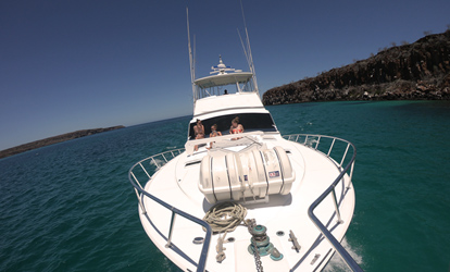 Iate para a Ilha Plaza Sur Galápagos